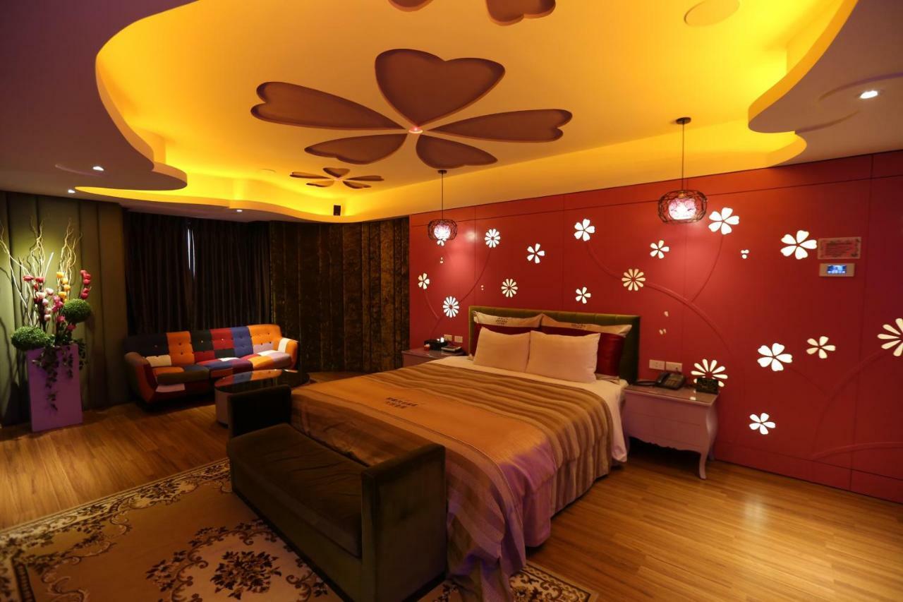 Yosemite Motel - Taiyuan Branch 타이중 외부 사진