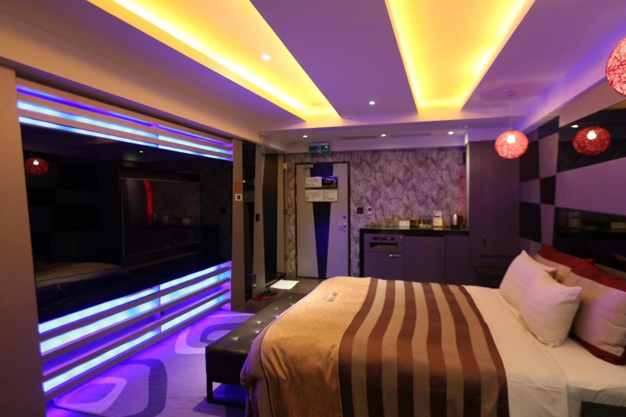 Yosemite Motel - Taiyuan Branch 타이중 외부 사진