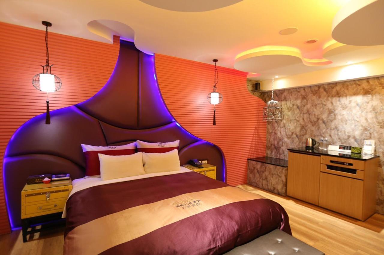 Yosemite Motel - Taiyuan Branch 타이중 외부 사진